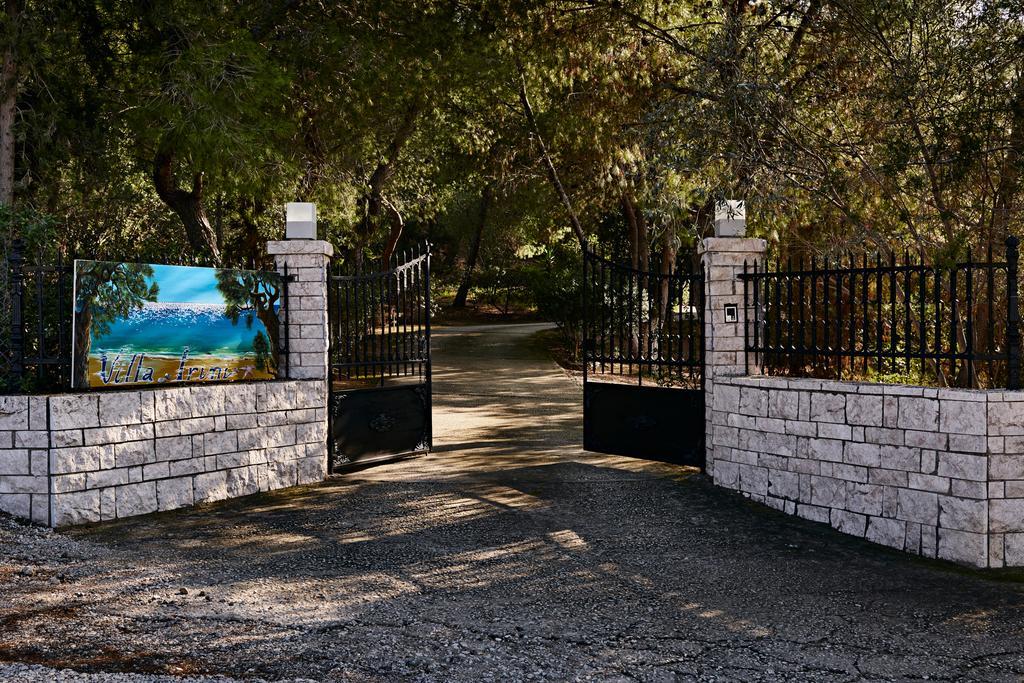 Villa Irini Porto Heli Exterior photo